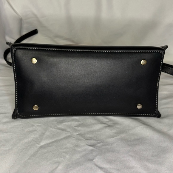 Laura Ashley Black Ivy Tote Crossbody shoulder bag with wooden handles - Picture 3 of 7